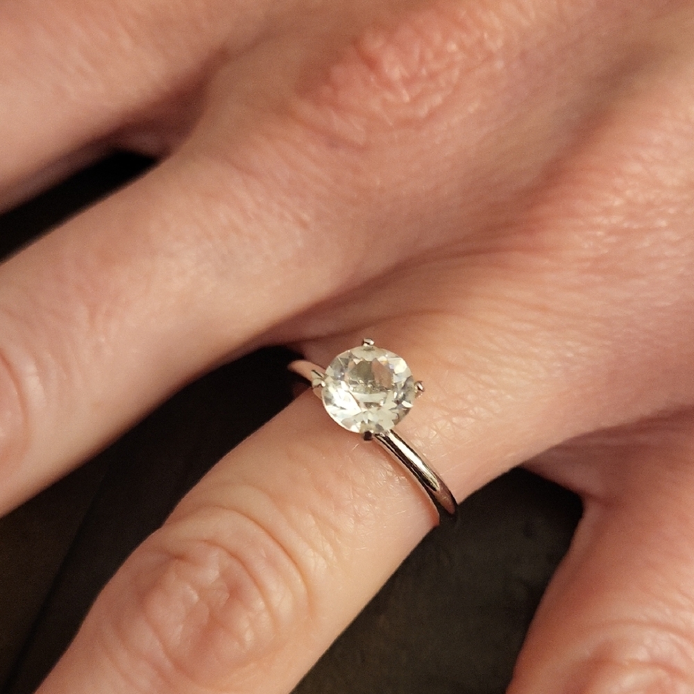 Vintage Sterling Silver CZ Solitare Ring